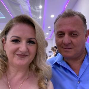 Meet your Posher, Albert n valentina